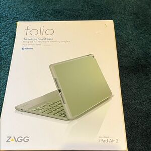 Folio Tablet Keyboard Case for iPad Air 2 - Green